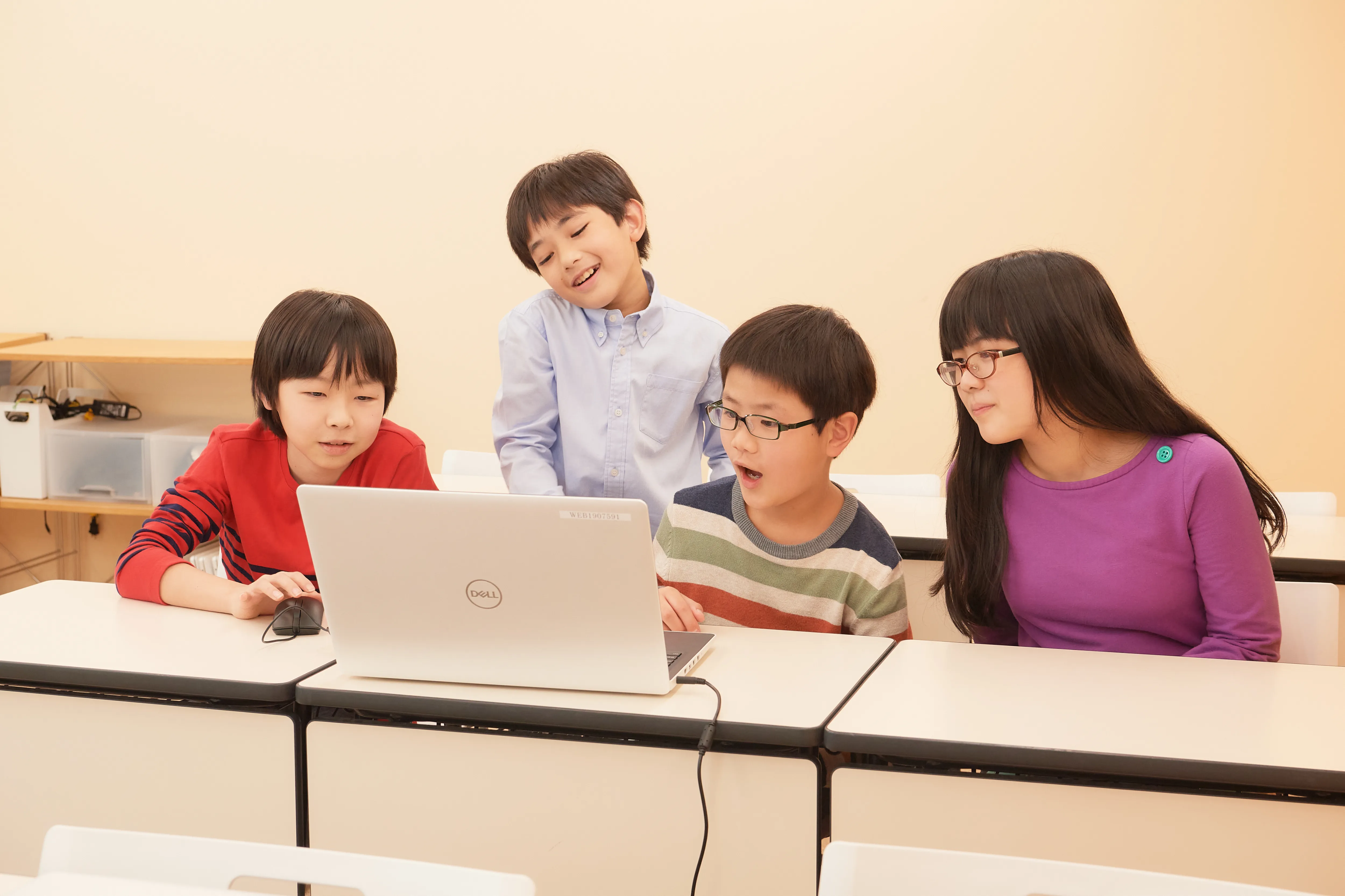 マイクラでプログラミング学習！QUREO（キュレオ）の魅力とは？