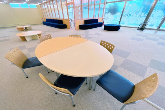 赤塚校の校舎風景