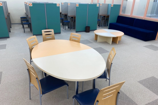 青砥校の校舎風景