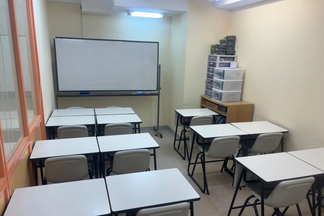 綾瀬校の自習室