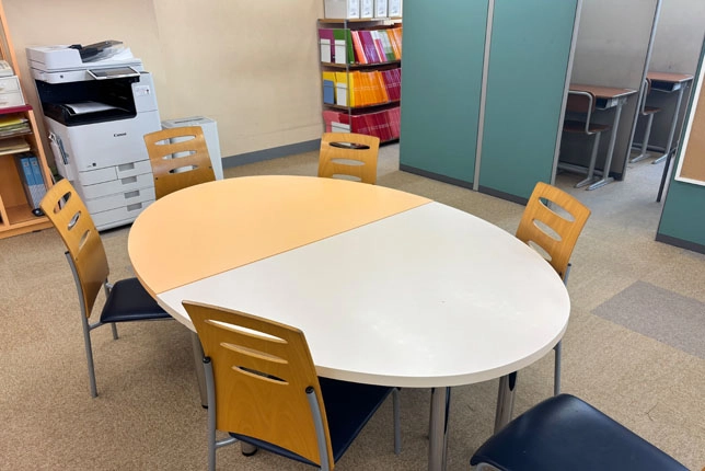 府中校の校舎風景