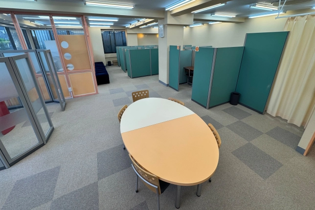 二俣川校の校舎風景