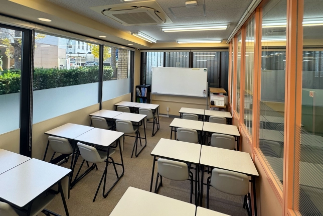 二俣川校の自習室