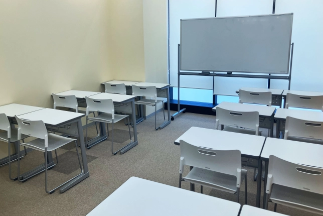 八王子みなみ野校の自習室