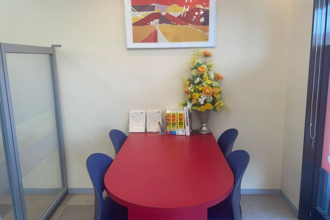 羽村校の面談スペース