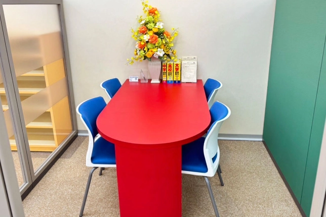 橋本校の面談スペース