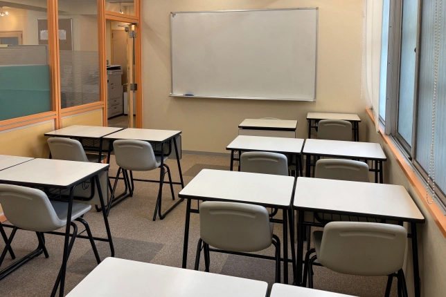 平塚校の自習室