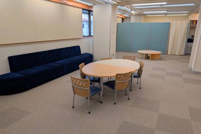 石橋阪大前校の校舎風景