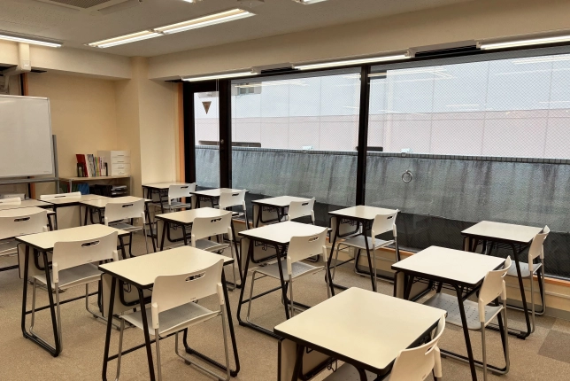 市川校の自習室