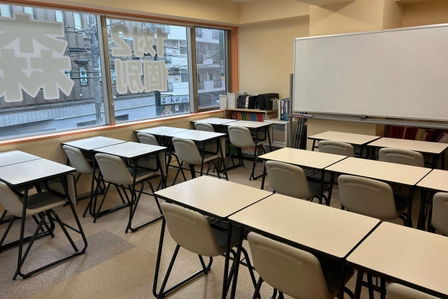 国分寺校の自習室
