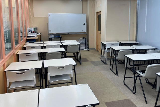 熊谷校の自習室