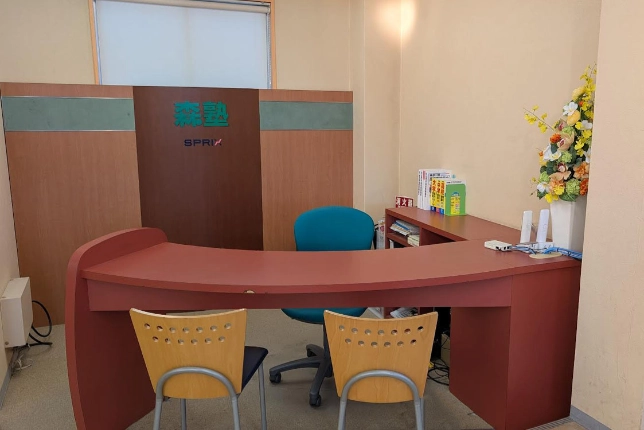 港南台校の面談スペース