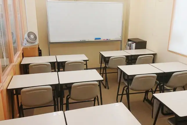 港南台校の自習室