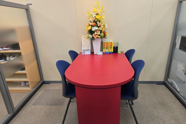 川崎校の面談スペース