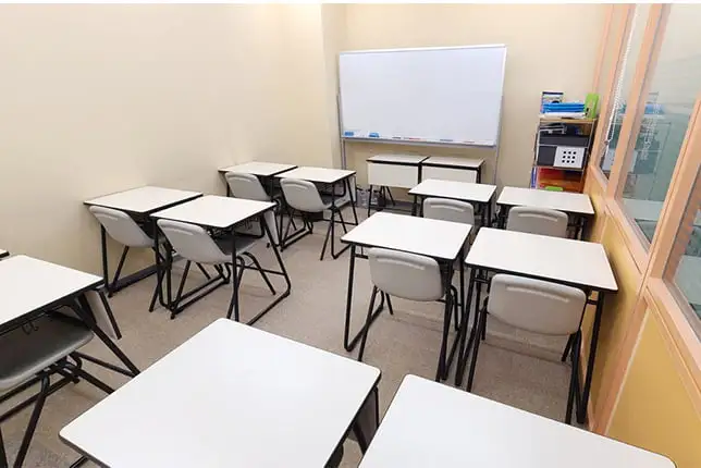 川崎校の自習室