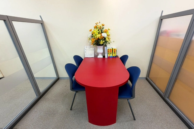 武蔵小金井校の面談スペース