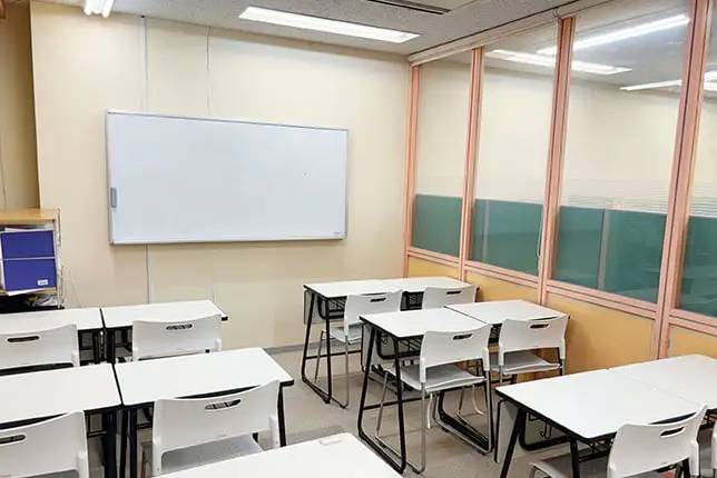 武蔵小金井校の自習室