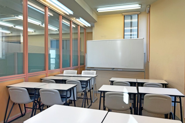 南浦和校の自習室