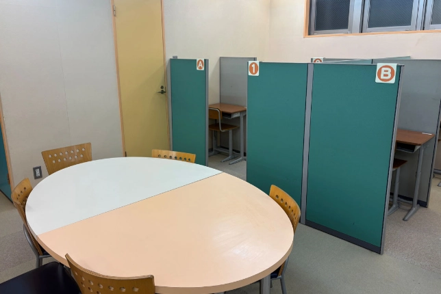 本八幡校の校舎風景