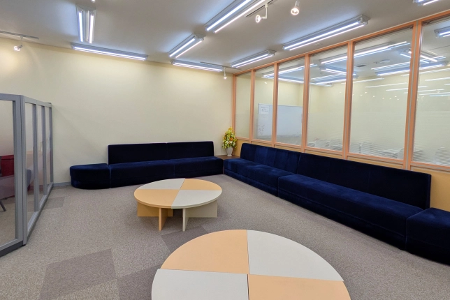 西新井校の校舎風景