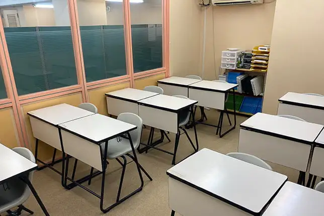 成増校の自習室
