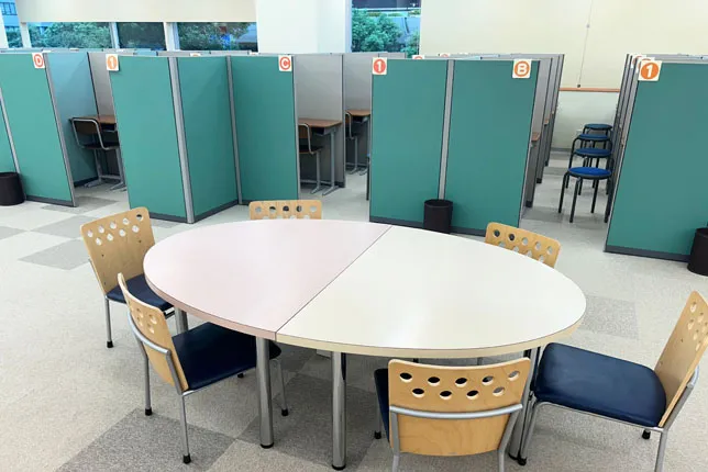 大宮西口校の校舎風景