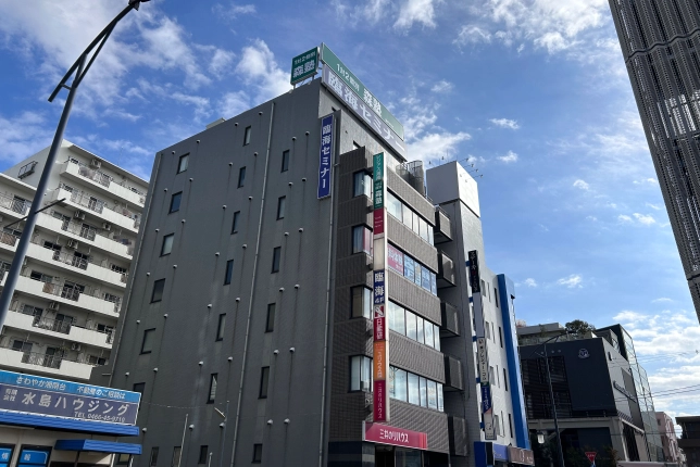 湘南台校の外観