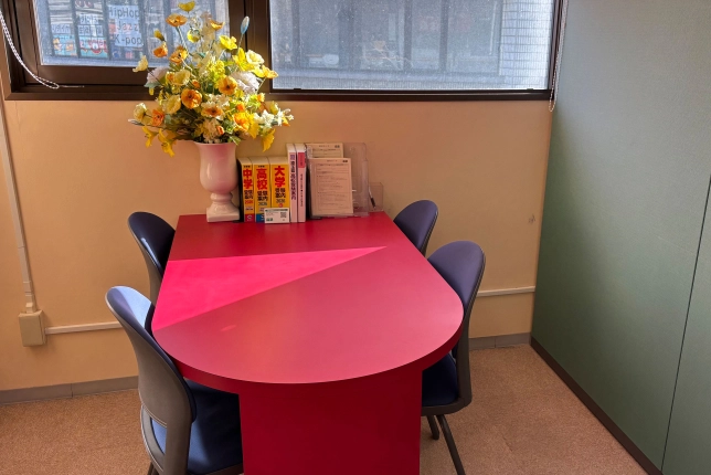 狭山校の面談スペース