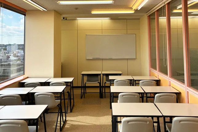 土浦駅前校の自習室