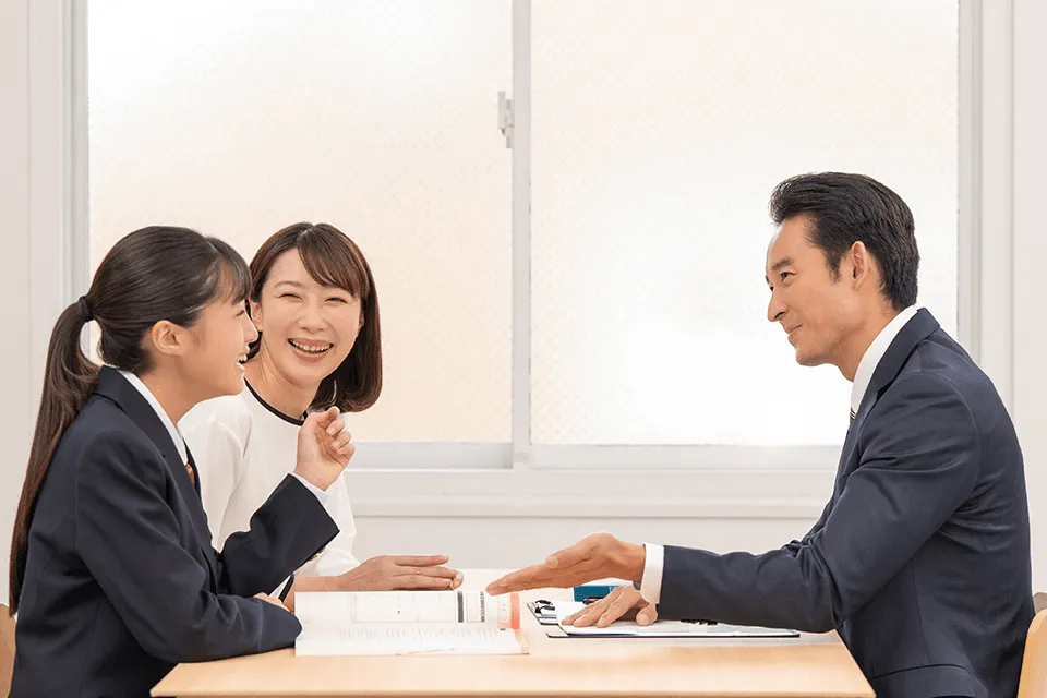 まずは入塾面談へ