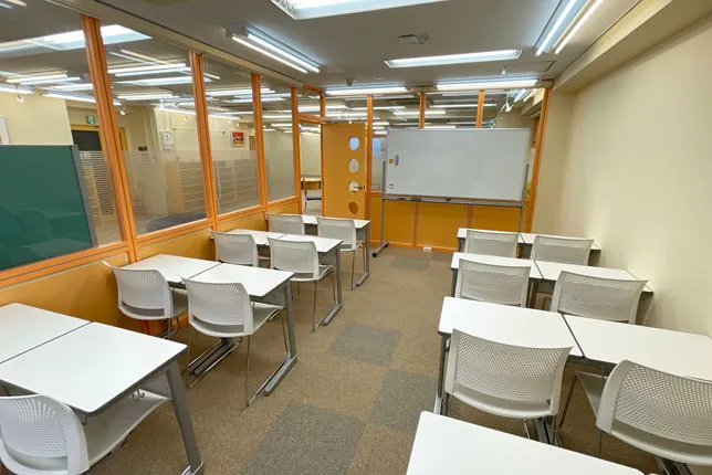 堺東校の自習室